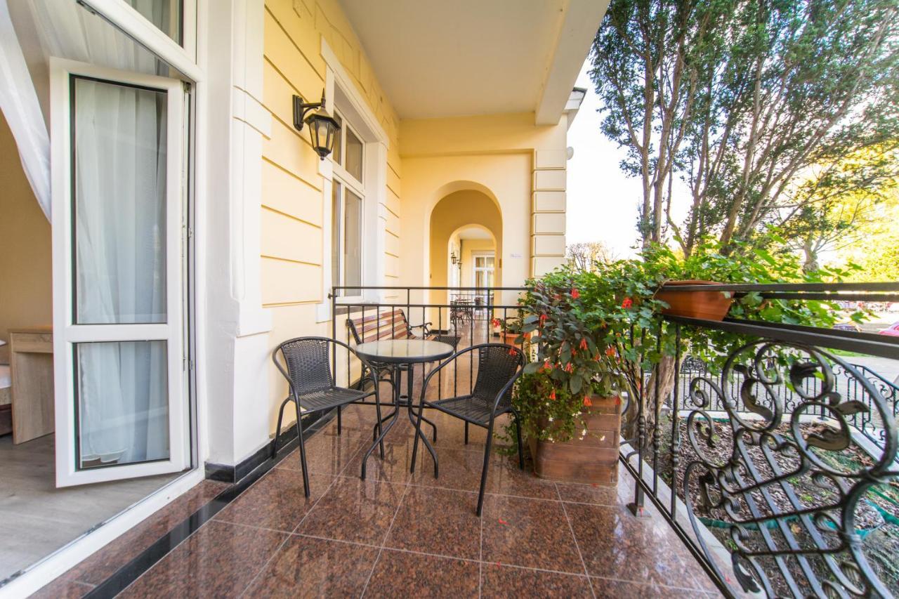 Admiral II Acomodação com café da manhã Świnoujście Exterior foto